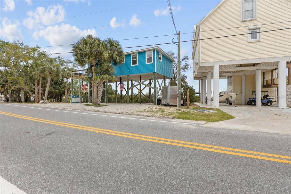 Cedar Key, FL 32625,16360 AIRPORT RD