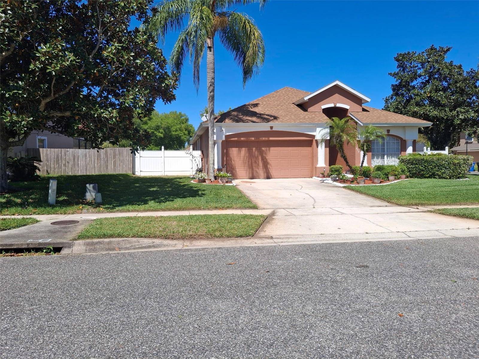Oviedo, FL 32765,450 MORNING BLOSSOM LN