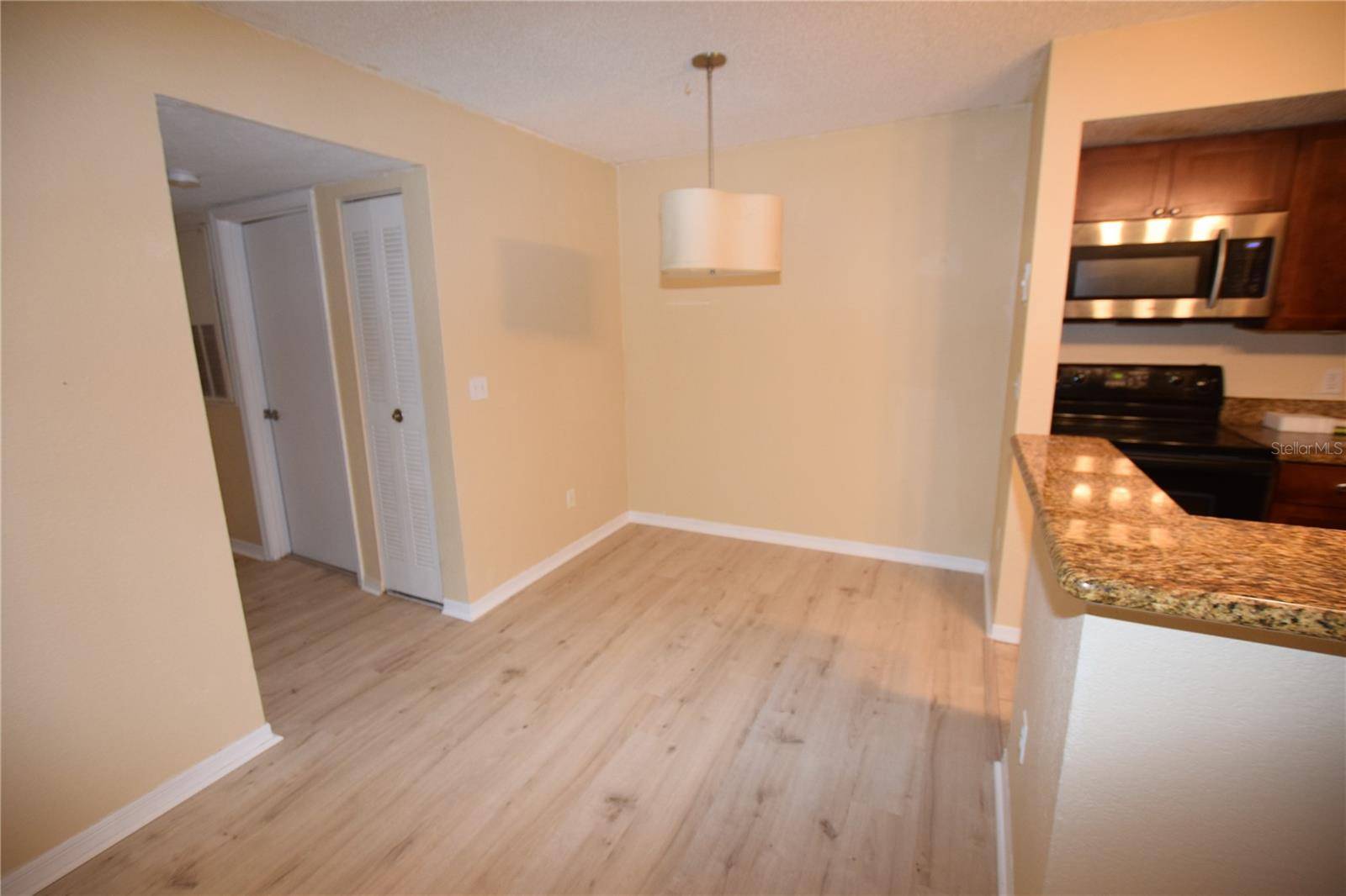 Orlando, FL 32811,5120 CONROY RD #511