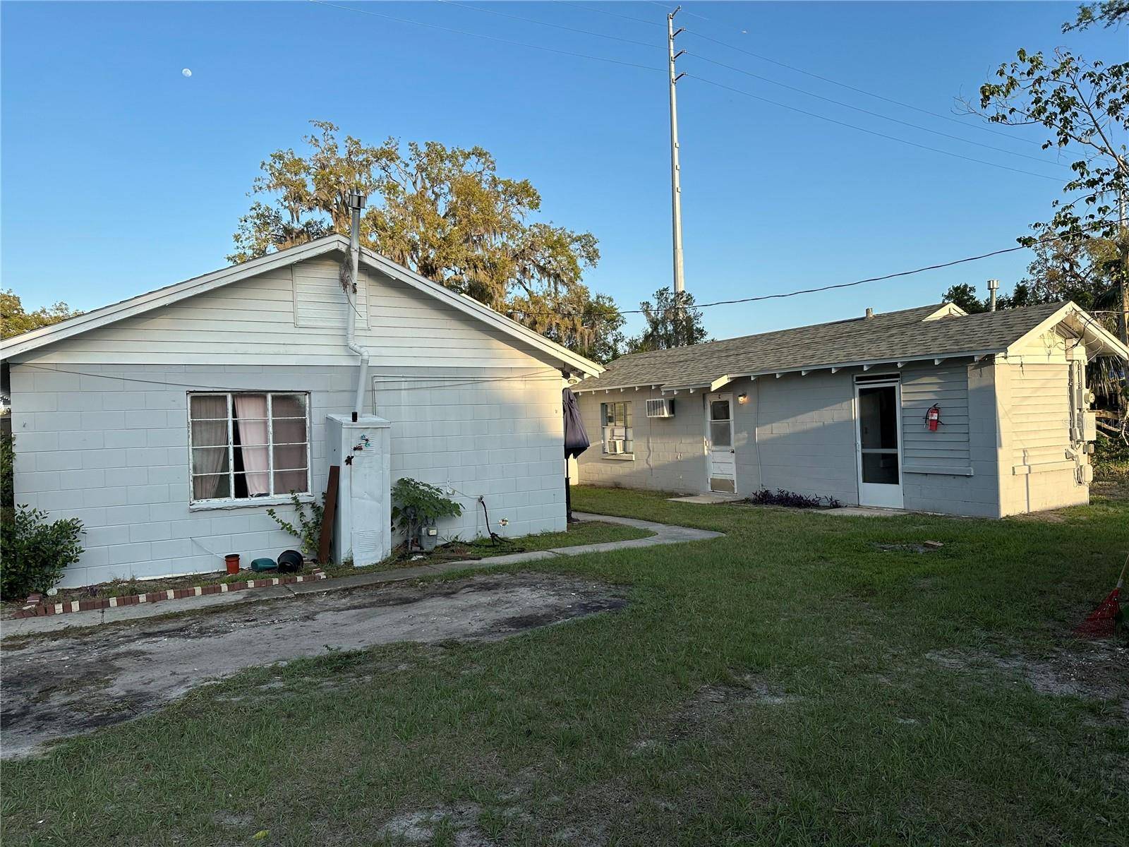 Eustis, FL 32726,710 N GROVE ST #C