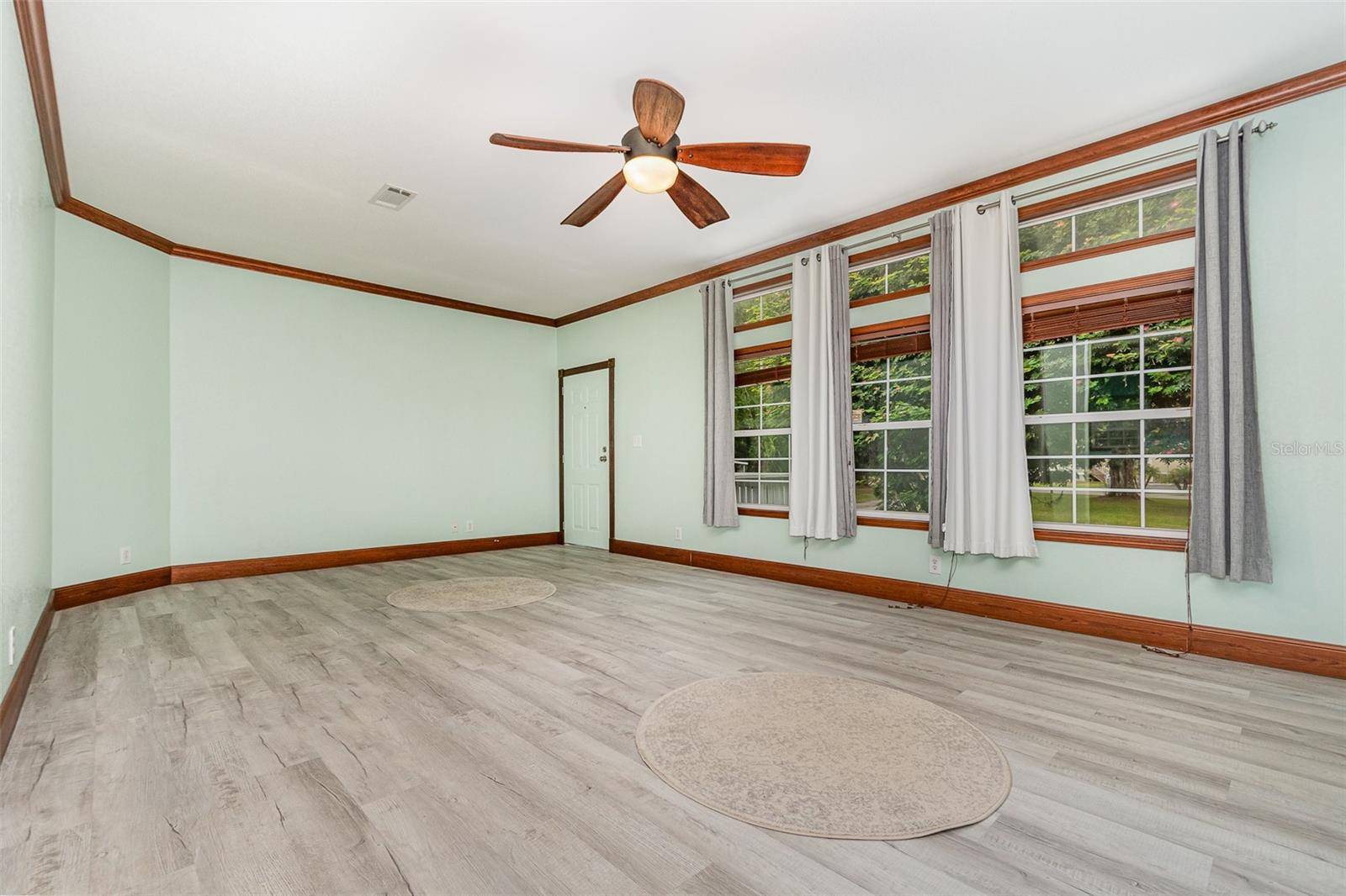 Astor, FL 32102,55726 DALE CIR