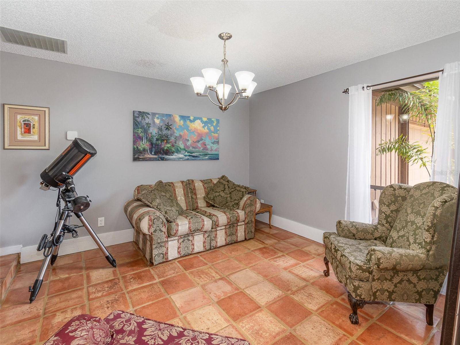 Apopka, FL 32712,490 BURNT TREE LN