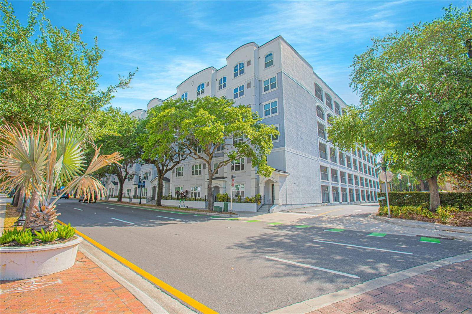 Orlando, FL 32801,204 E SOUTH ST #2061