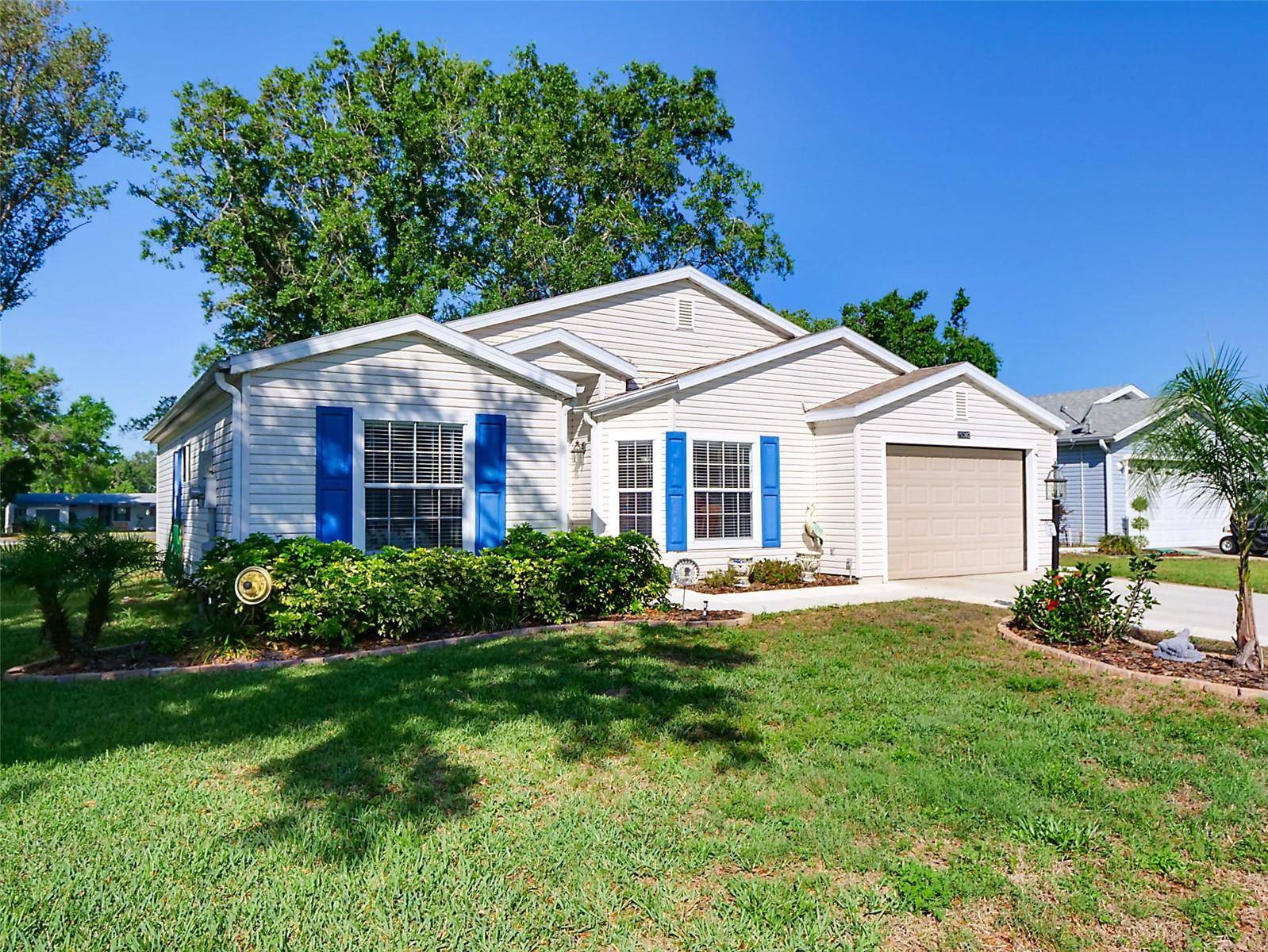 Leesburg, FL 34748,25307 LA GRANGE CT