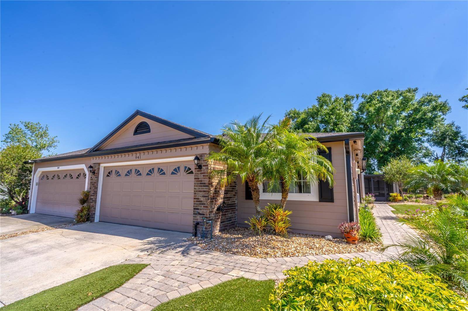 Longwood, FL 32750,941 NORFOLK CT