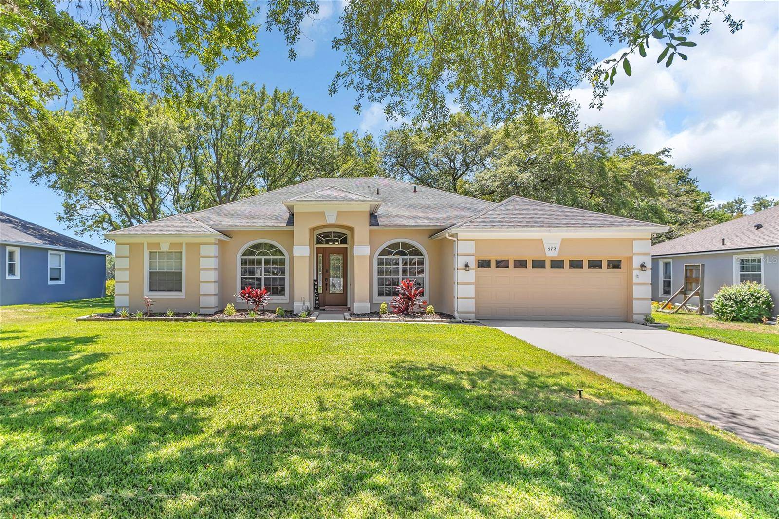 Apopka, FL 32712,572 LANARKSHIRE PL