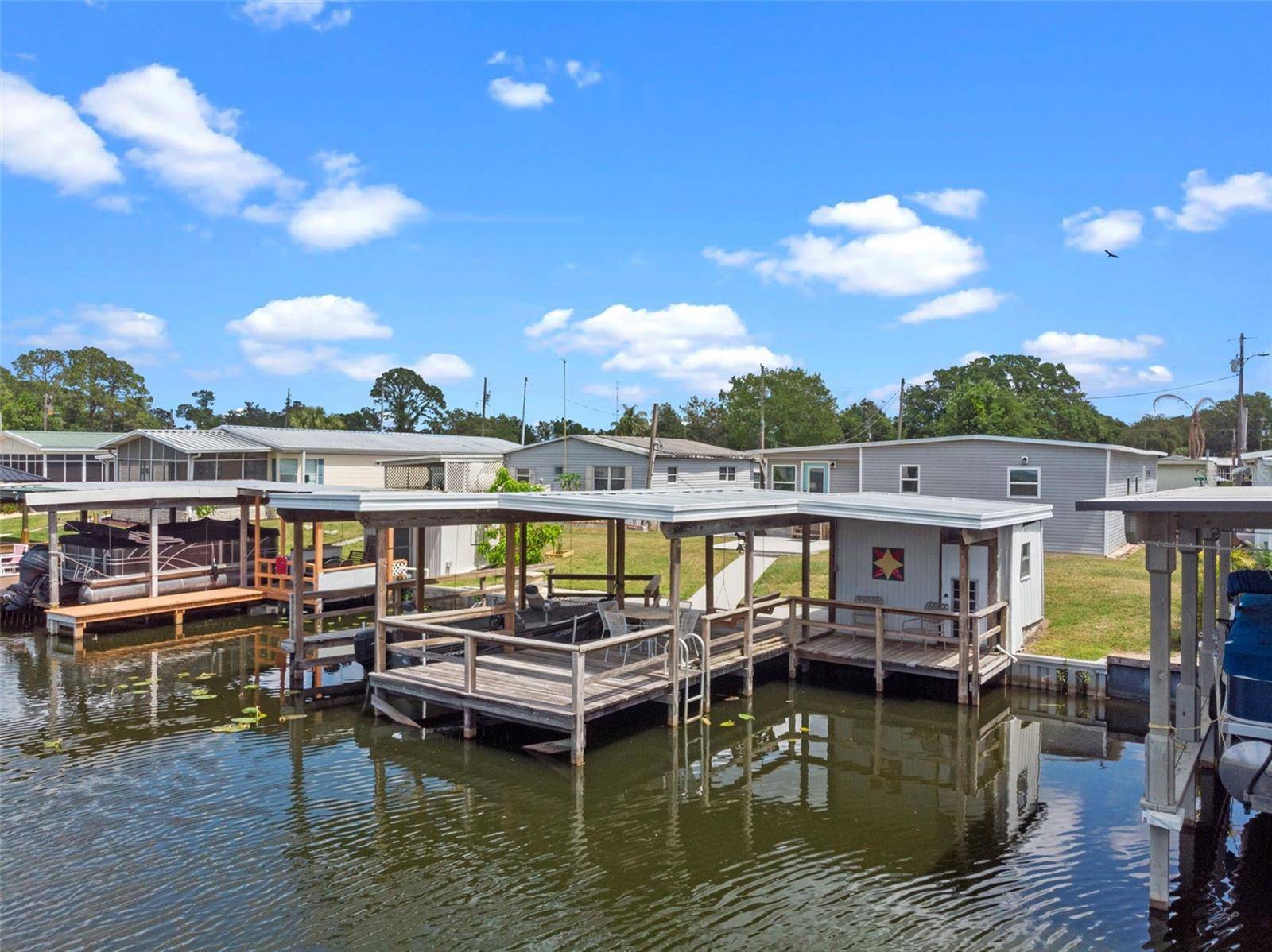 Astatula, FL 34705,25931 AZALEA LN