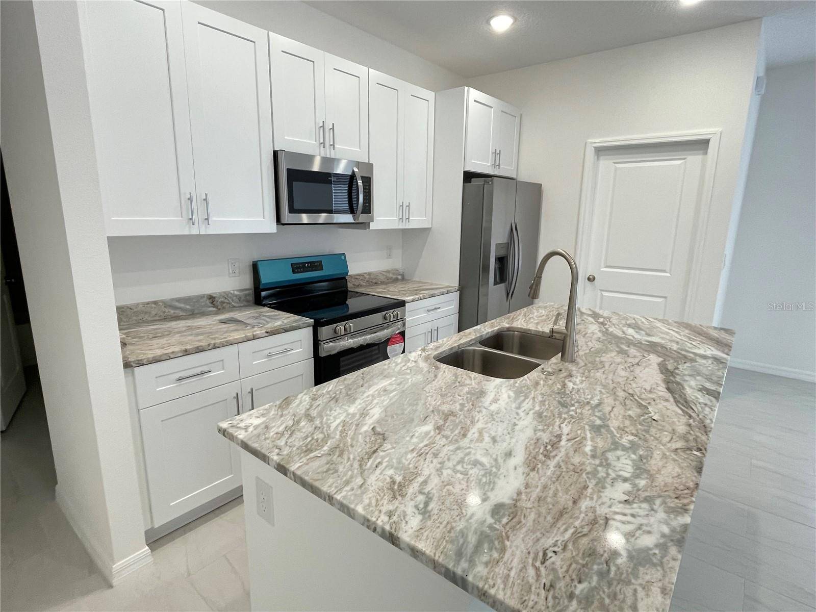 Kissimmee, FL 34759,1734 SAIL CT