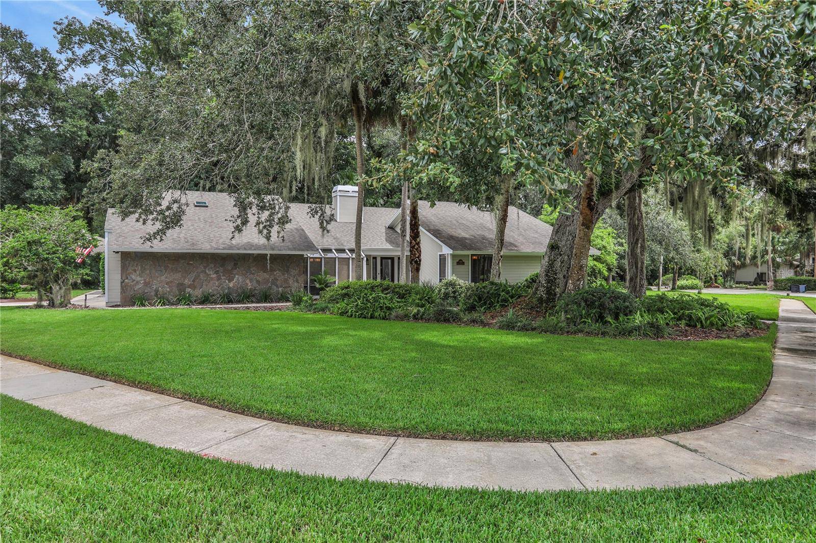 Longwood, FL 32779,700 BEAR SHADOW CT