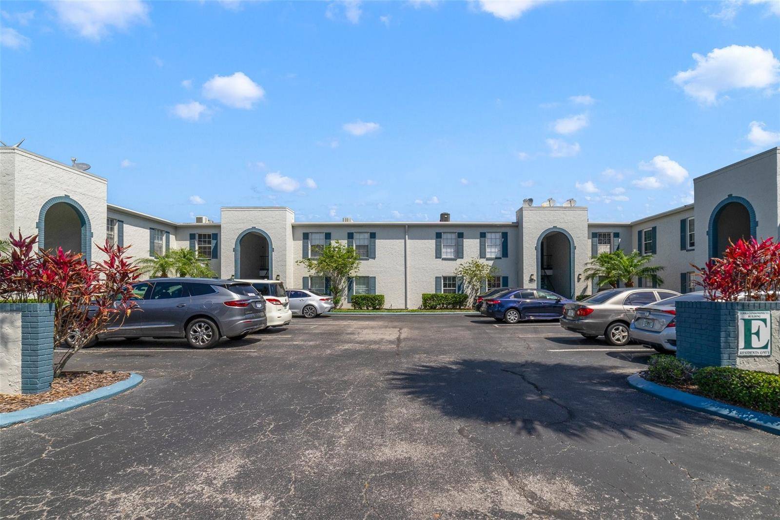 Kissimmee, FL 34741,1048 PLANTATION DR #12