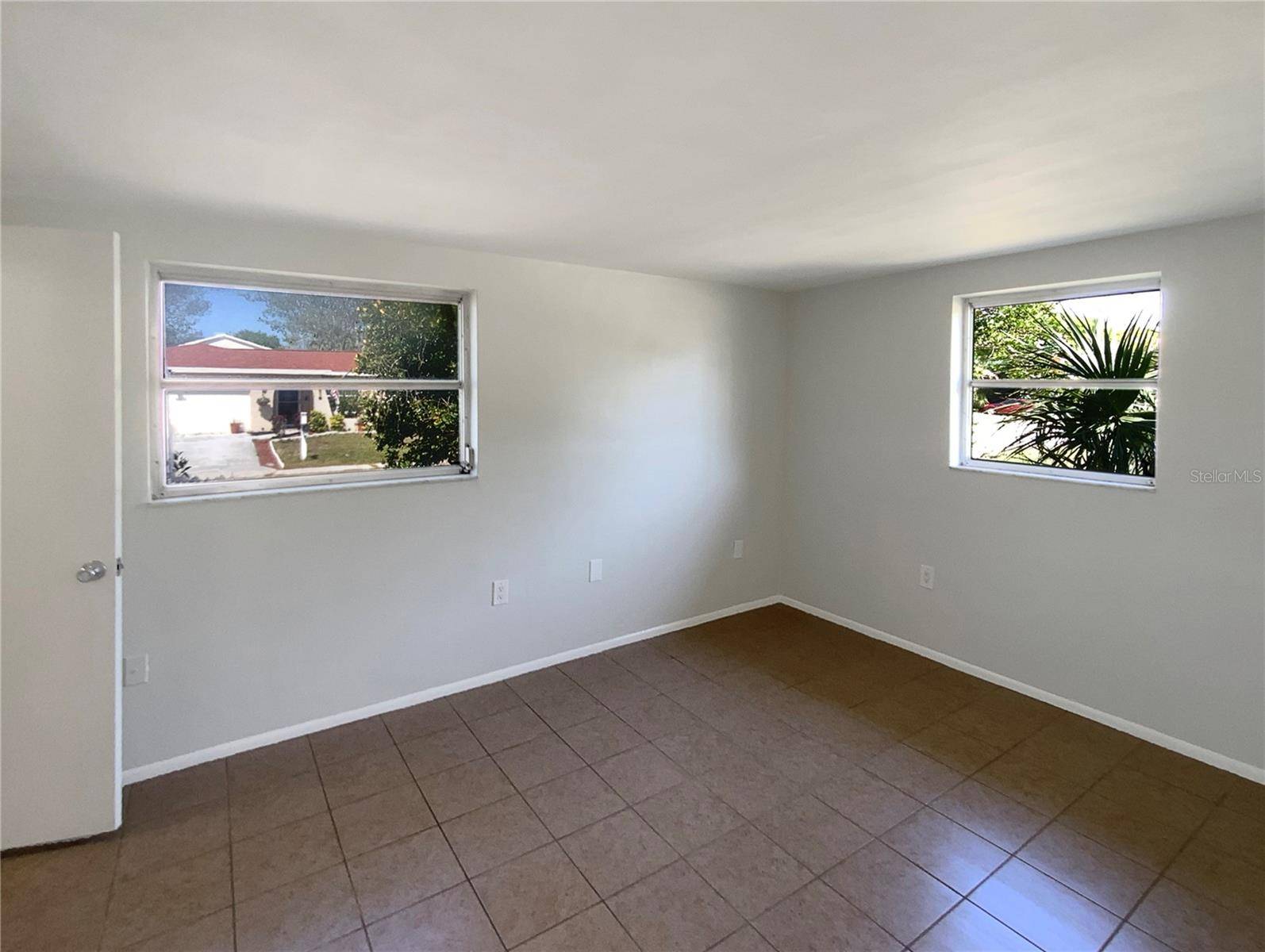 Port Richey, FL 34668,9210 CRABTREE LN