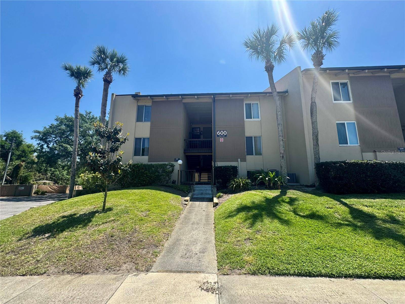 Altamonte Springs, FL 32701,600 ORANGE DR #163