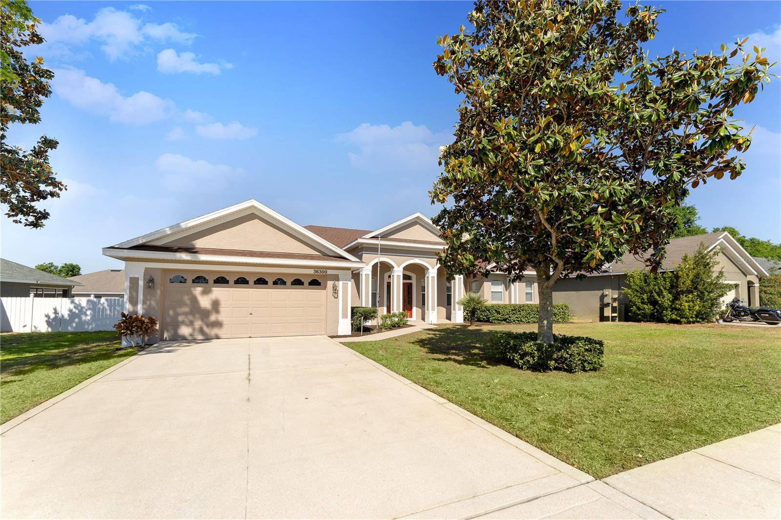 Grand Island, FL 32735,36300 GRAND ISLAND OAKS CIR