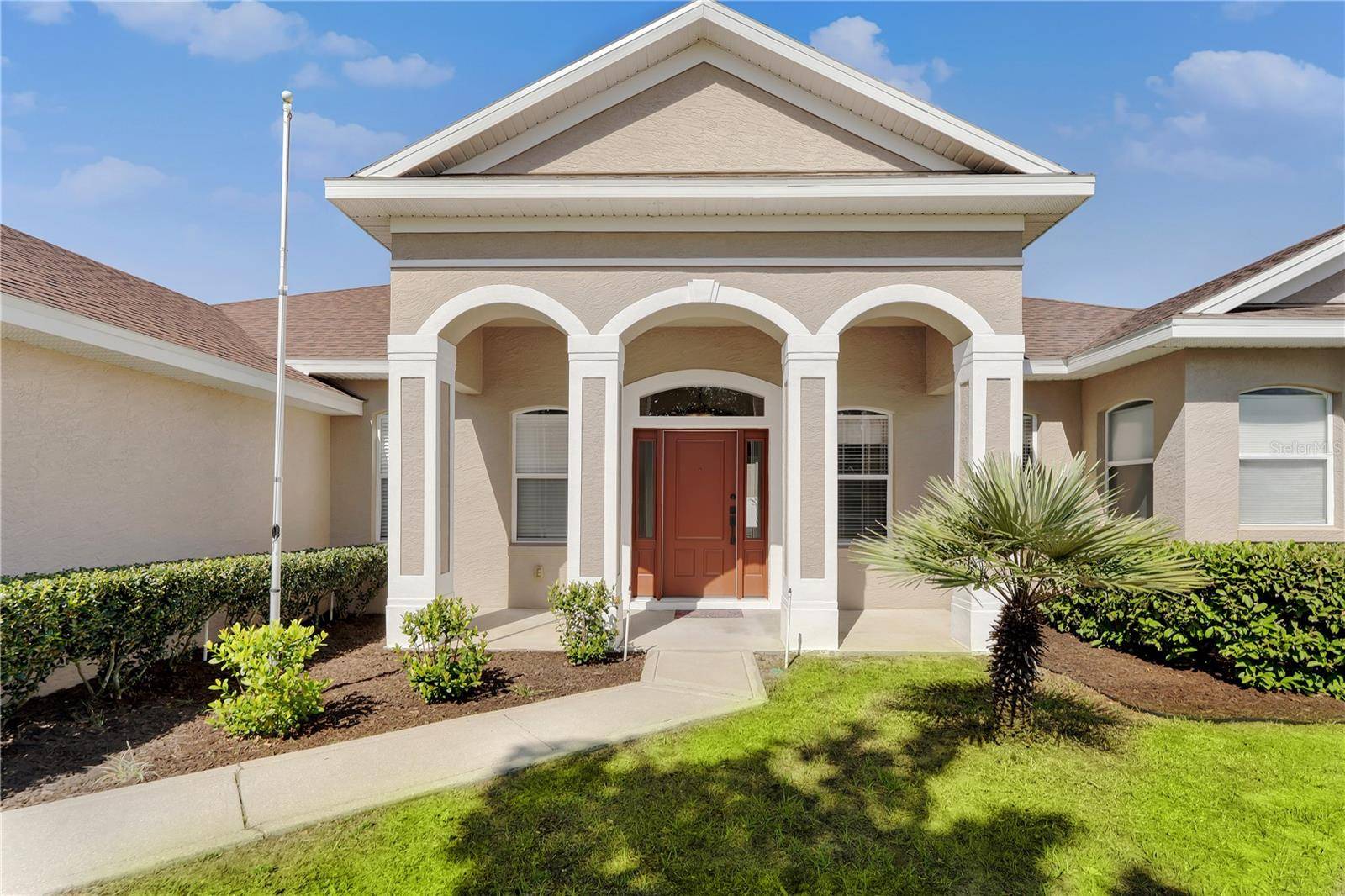 Grand Island, FL 32735,36300 GRAND ISLAND OAKS CIR