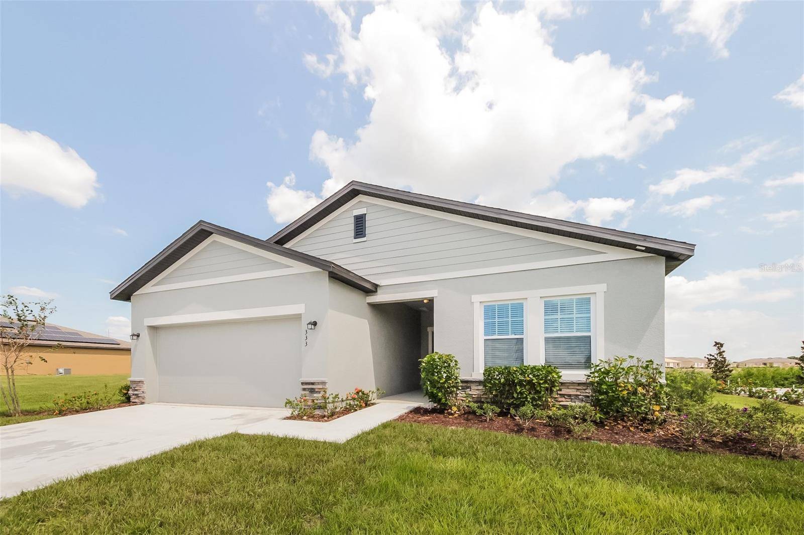 Haines City, FL 33844,333 HIDDEN LAKE LOOP