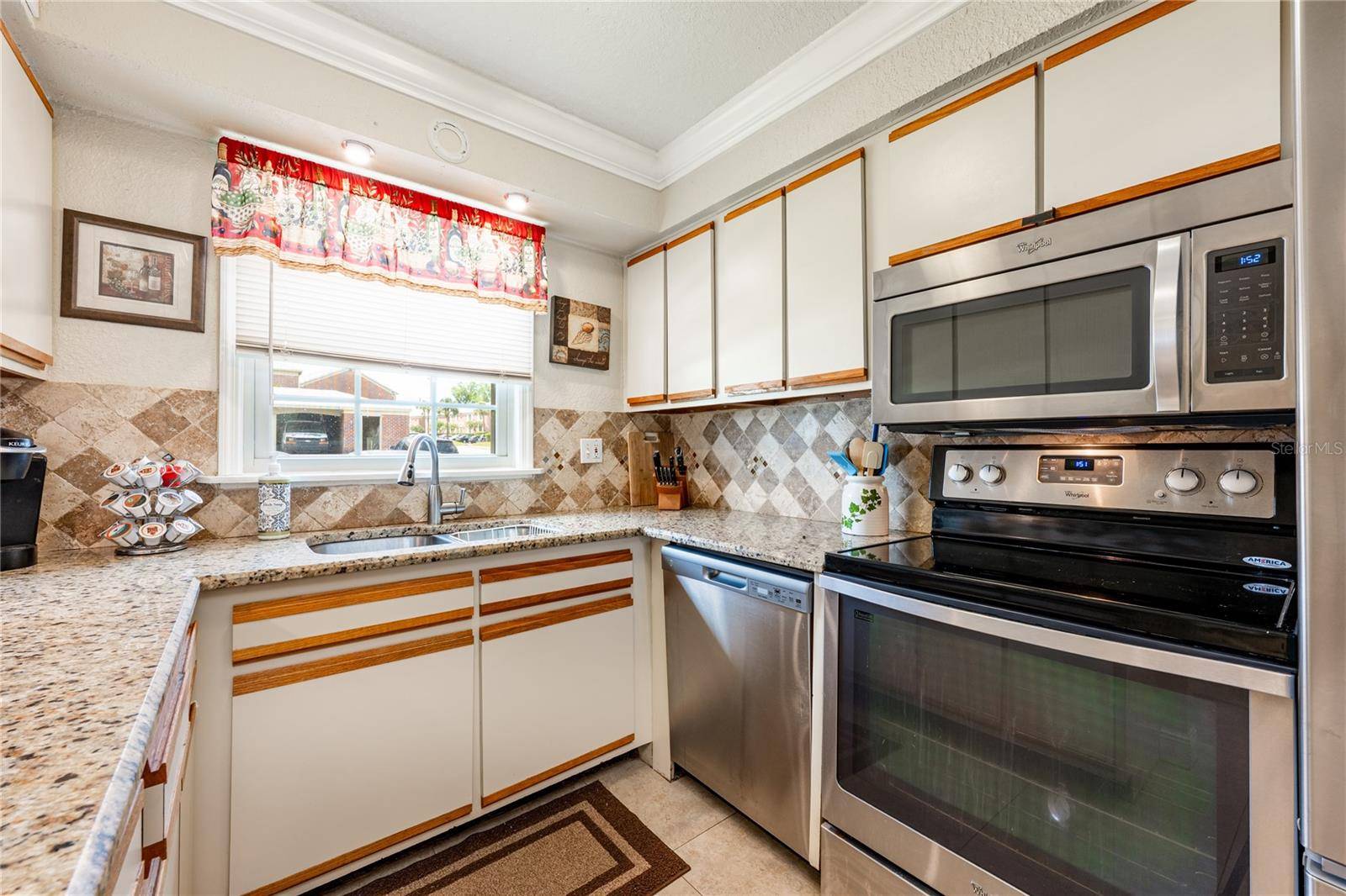 Casselberry, FL 32707,348 GEORGETOWN DR #348
