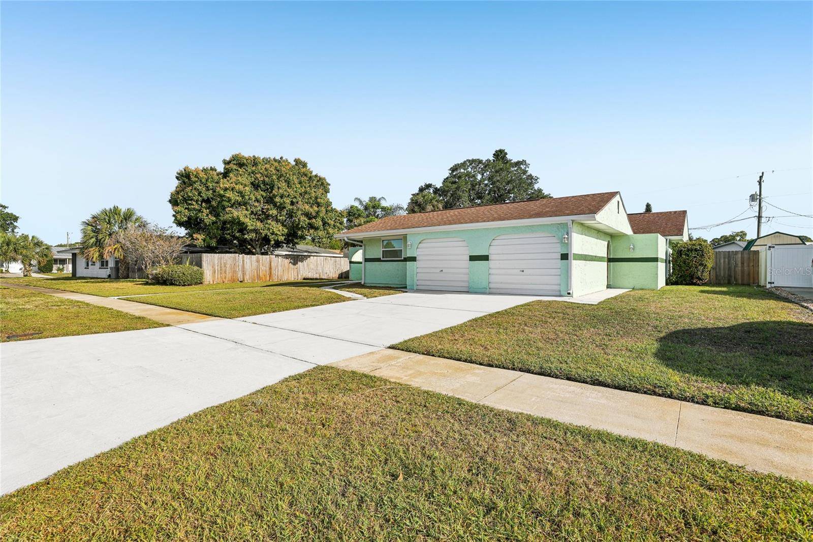 Rockledge, FL 32955,966 LEVITT Pkwy