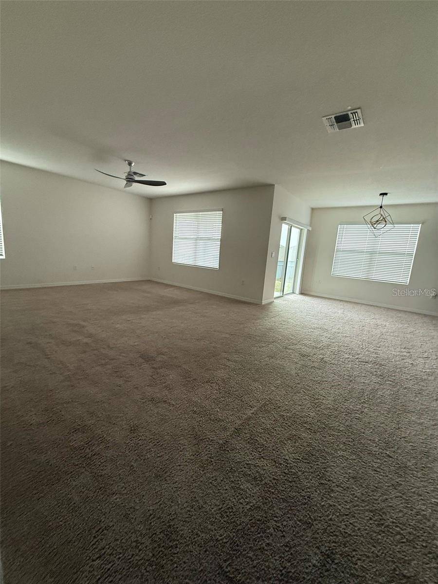Lake Alfred, FL 33850,124 SOFIA LN