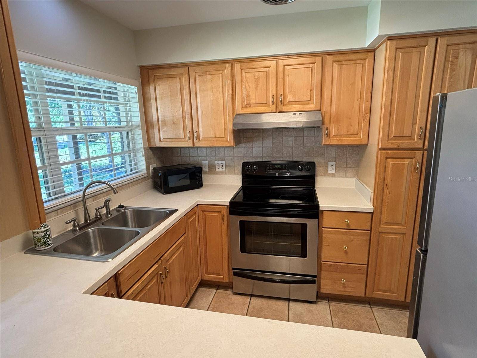 Winter Park, FL 32792,384 PERTH LN