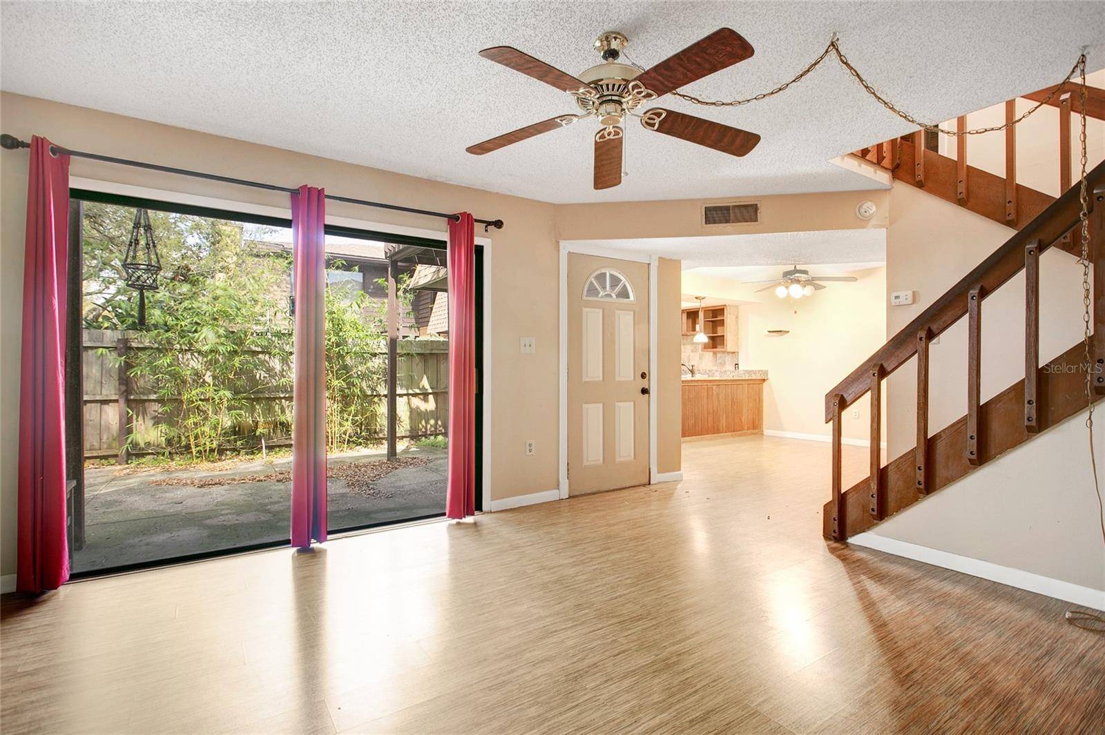 Ocoee, FL 34761,611 OLYMPIC DR #4B