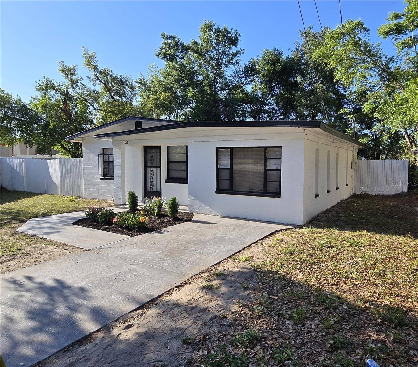 Lakeland, FL 33805,1125 W 8TH ST