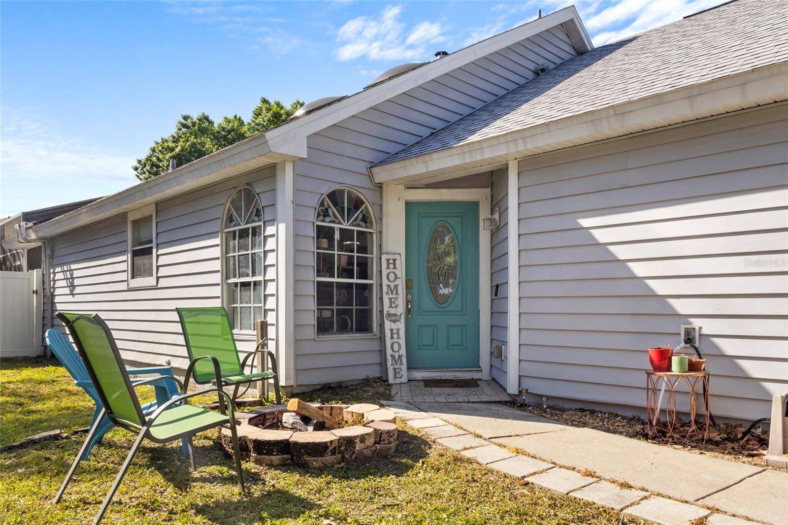 Sanford, FL 32773,121 EDGEWATER CIR