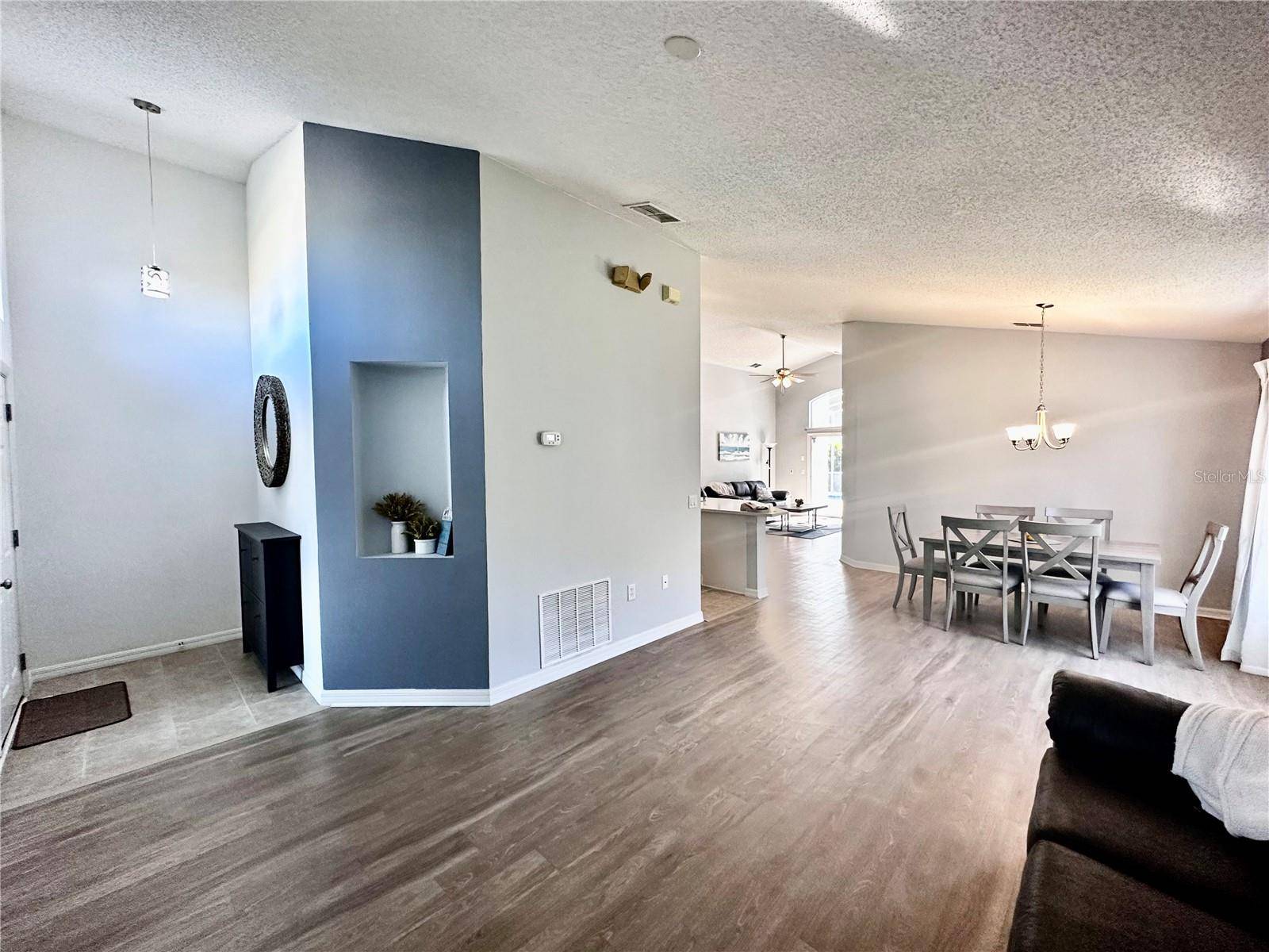 Davenport, FL 33837,102 FOX LOOP