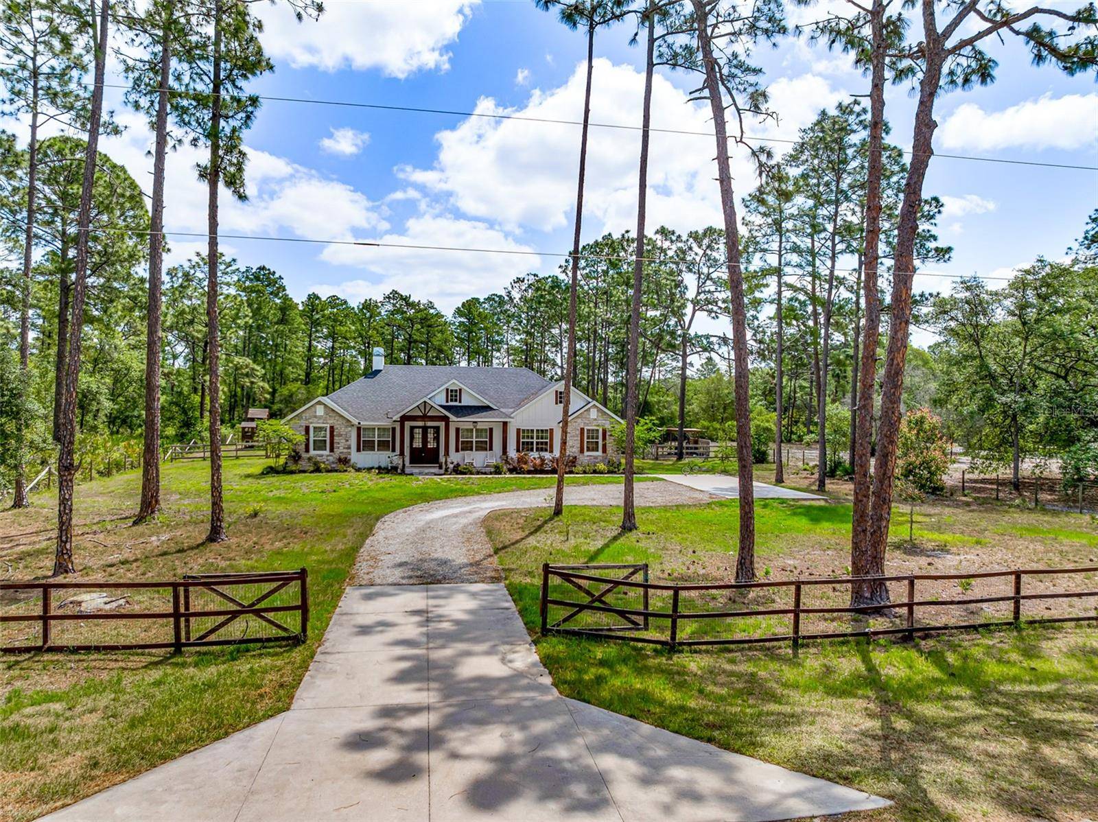 Eustis, FL 32736,42368 W CASHEW CT