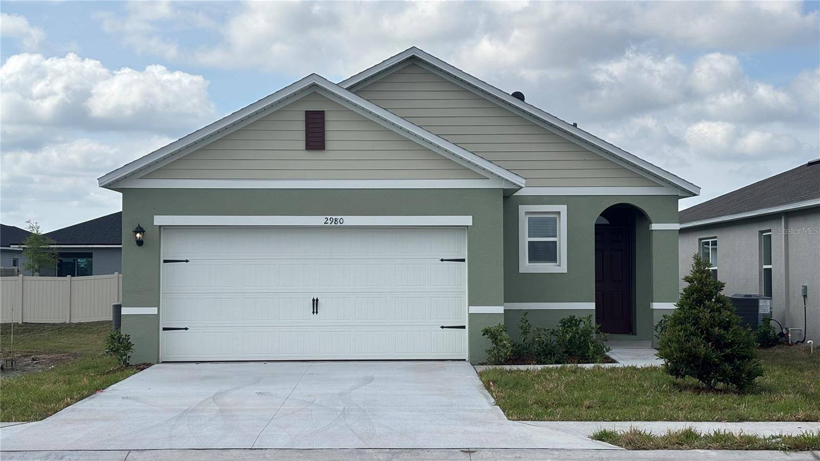 Poinciana, FL 34759,2980 WATERLILY WAY