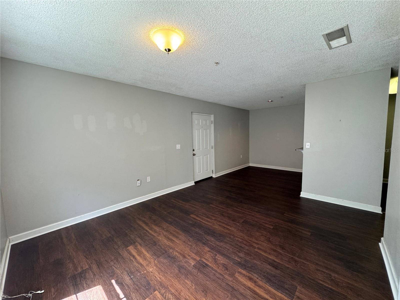 Orlando, FL 32812,2047 DIXIE BELLE DR #2047L