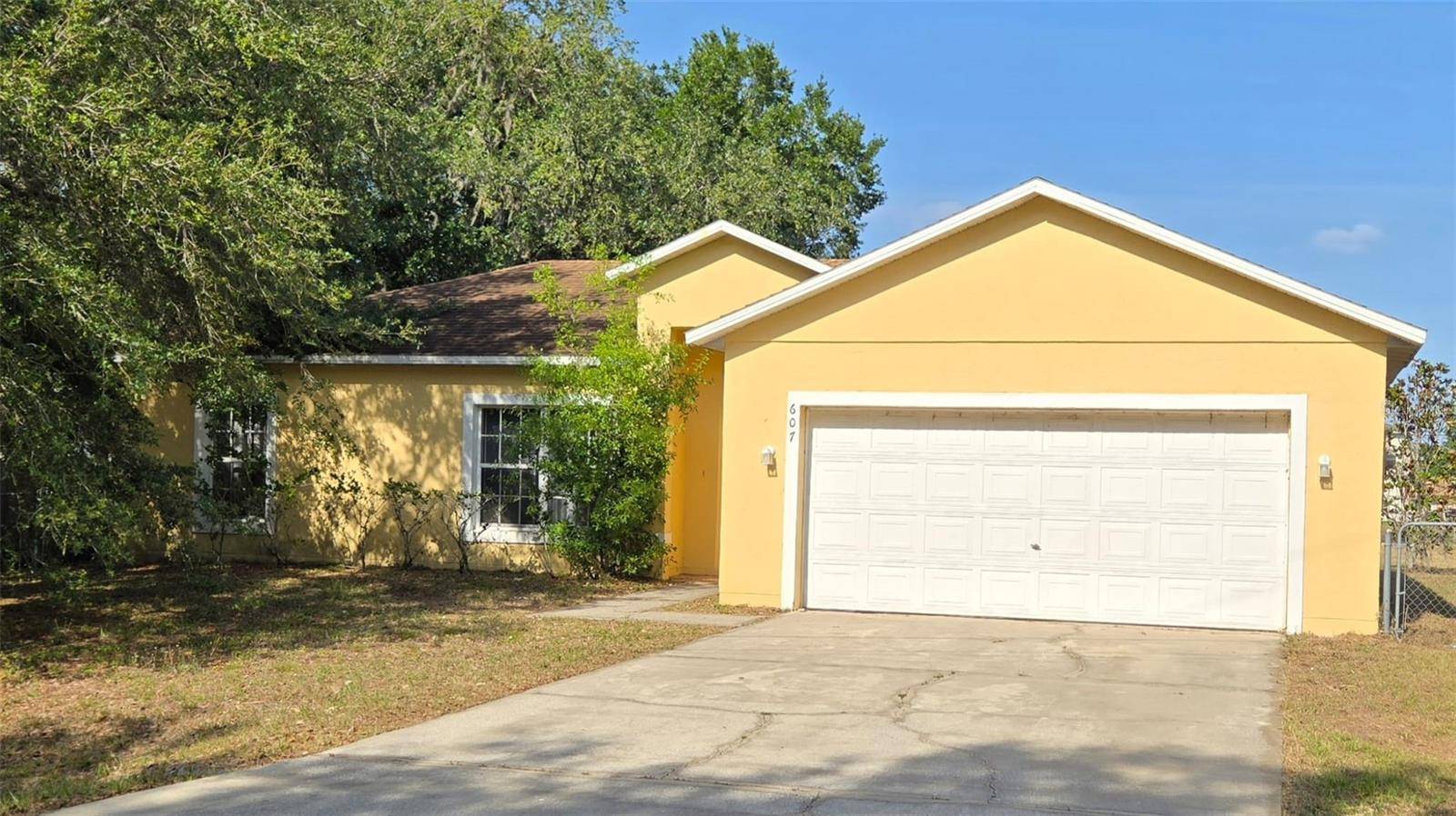 Kissimmee, FL 34758,607 ESCONDIDO CT