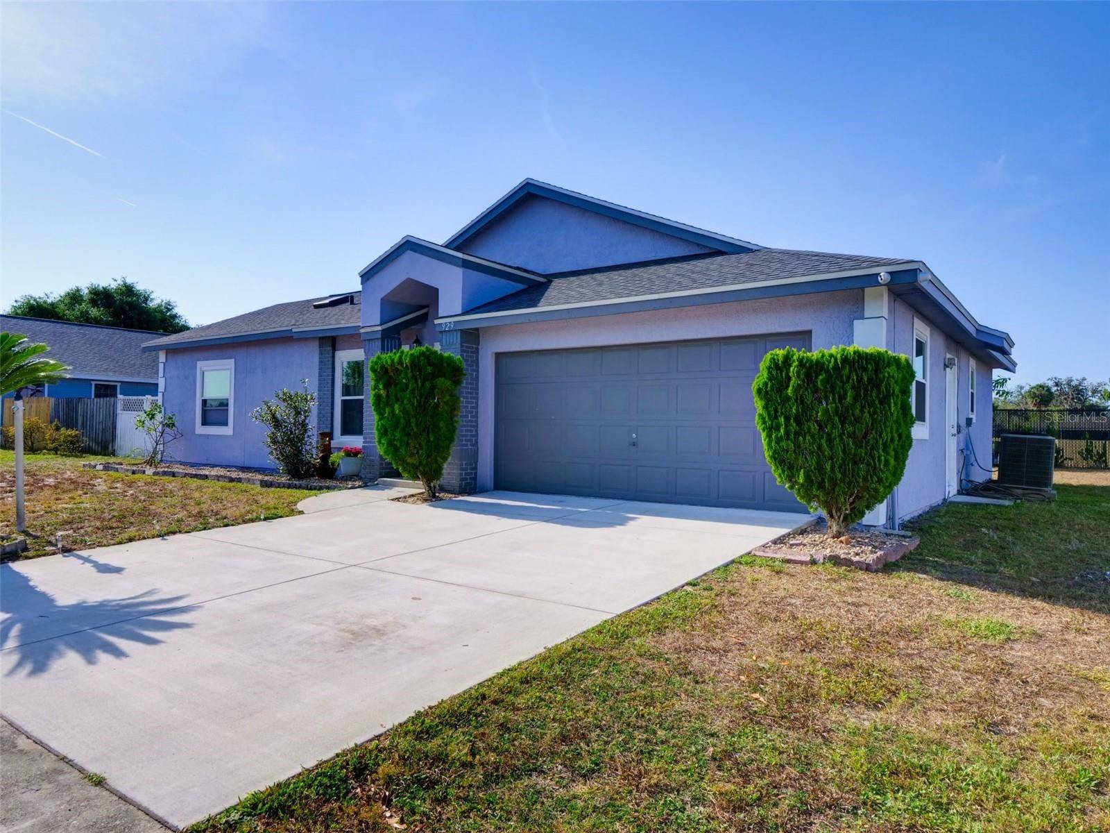 Sanford, FL 32773,929 MONROE HARBOR PL