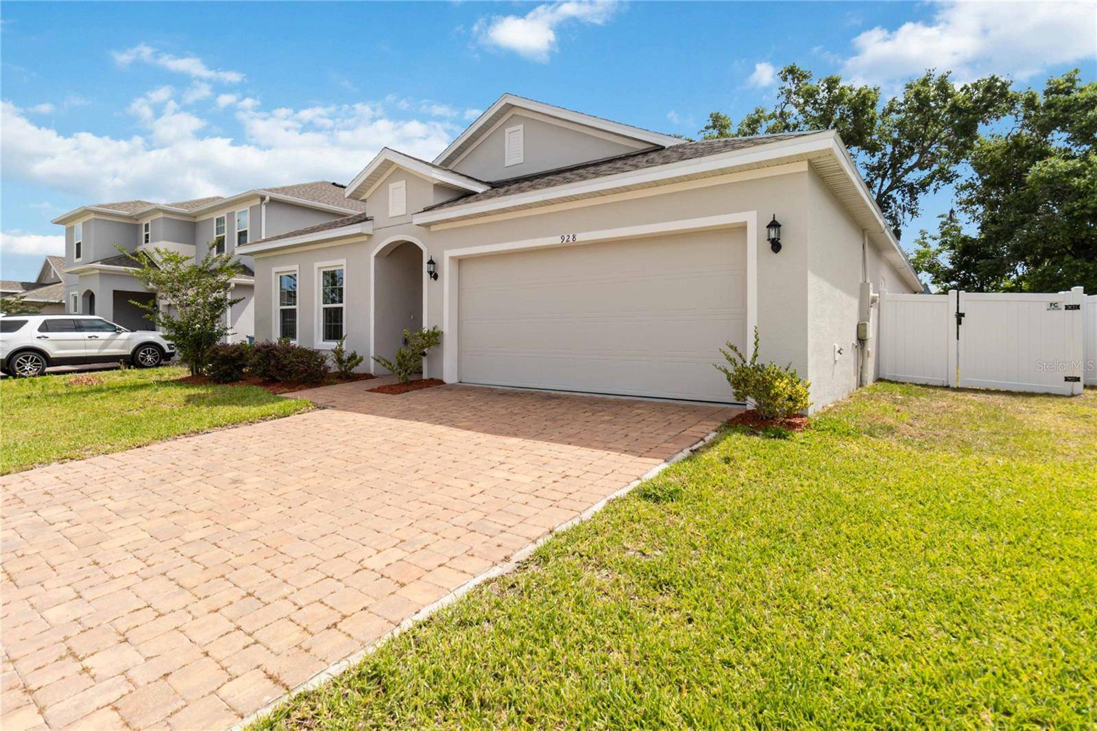 Davenport, FL 33837,928 AVENAL LN