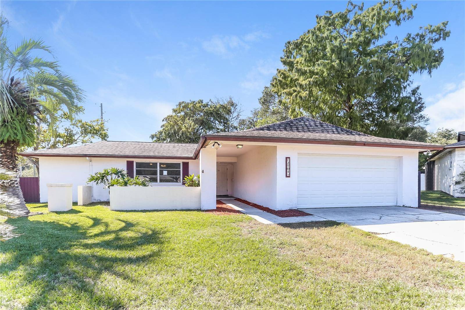 Clearwater, FL 33761,2704 WOODVIEW CT