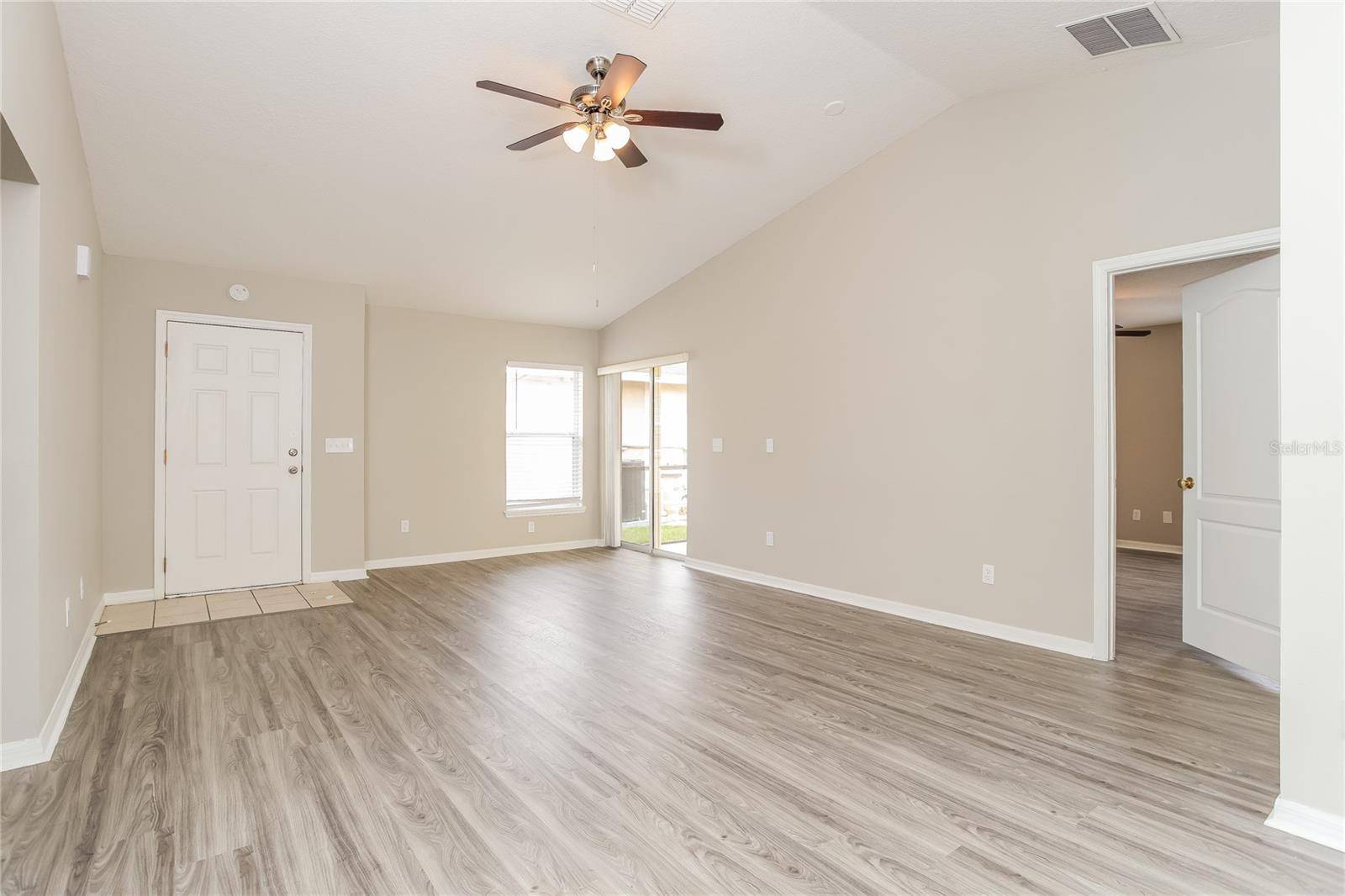 Davenport, FL 33896,248 SCRUB JAY WAY