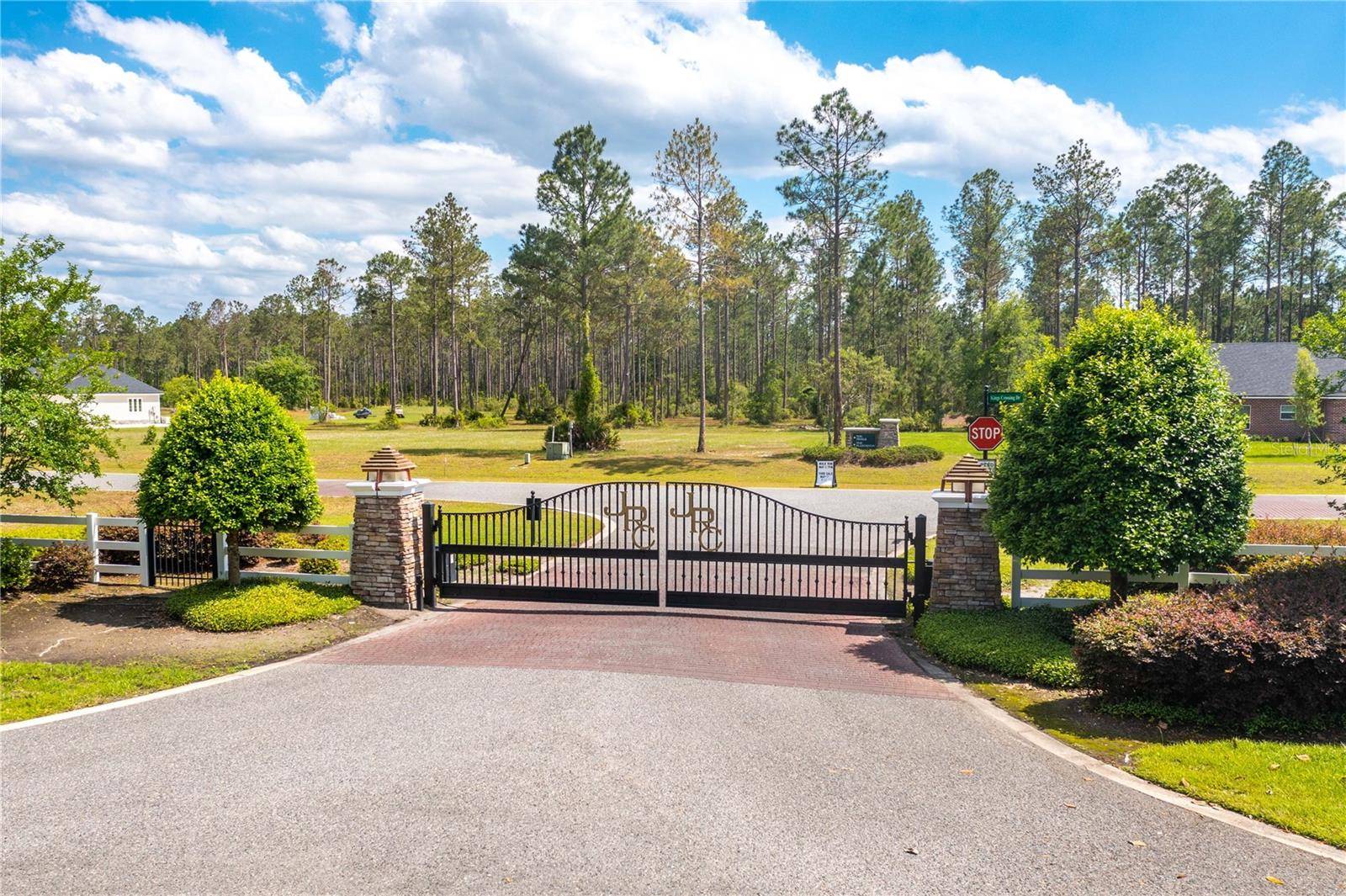 Jacksonville, FL 32219,9943 KINGS CROSSING DR