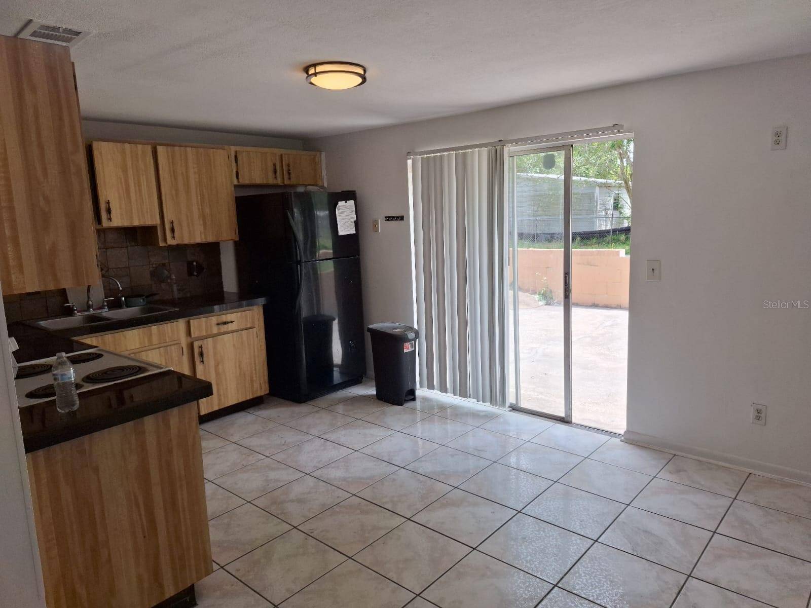 Tampa, FL 33619,3716 MISTWOOD DR