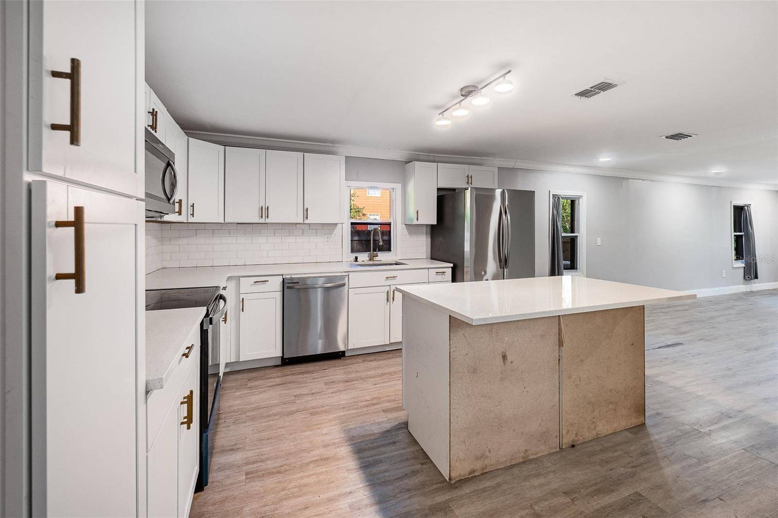 Altamonte Springs, FL 32701,120 EAST ST