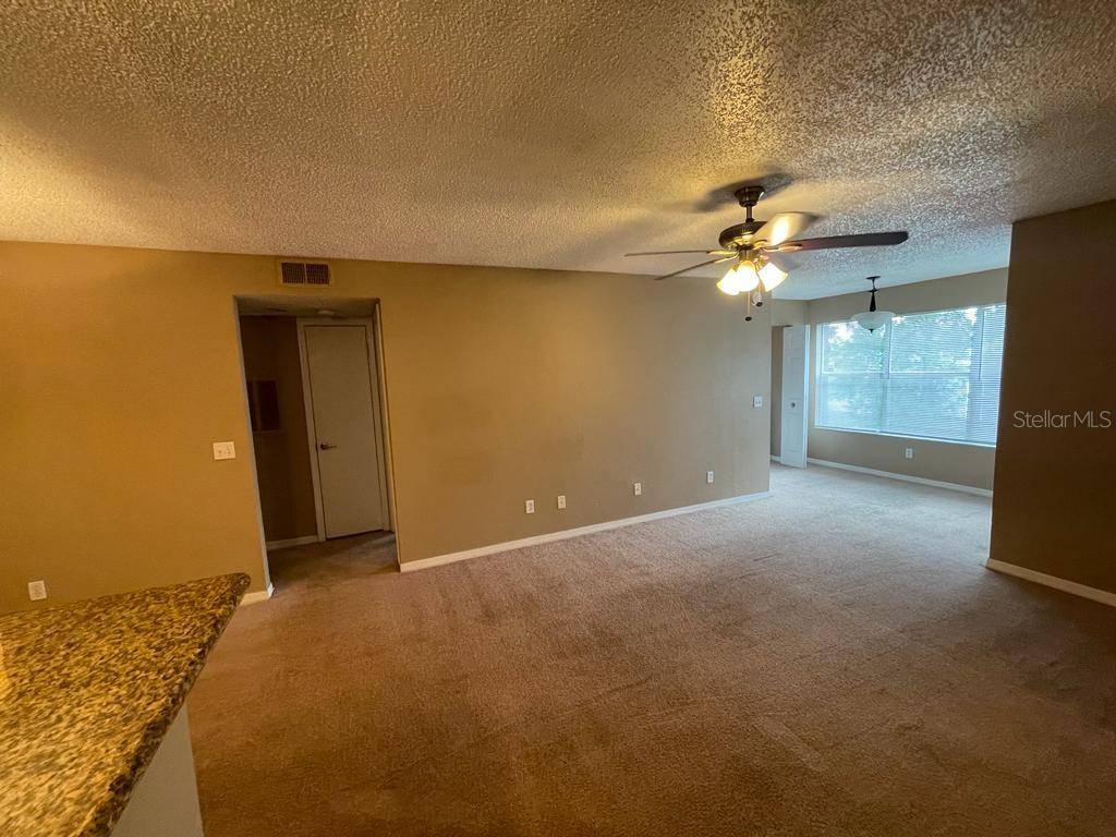 Orlando, FL 32811,5164 CONROY RD #1526