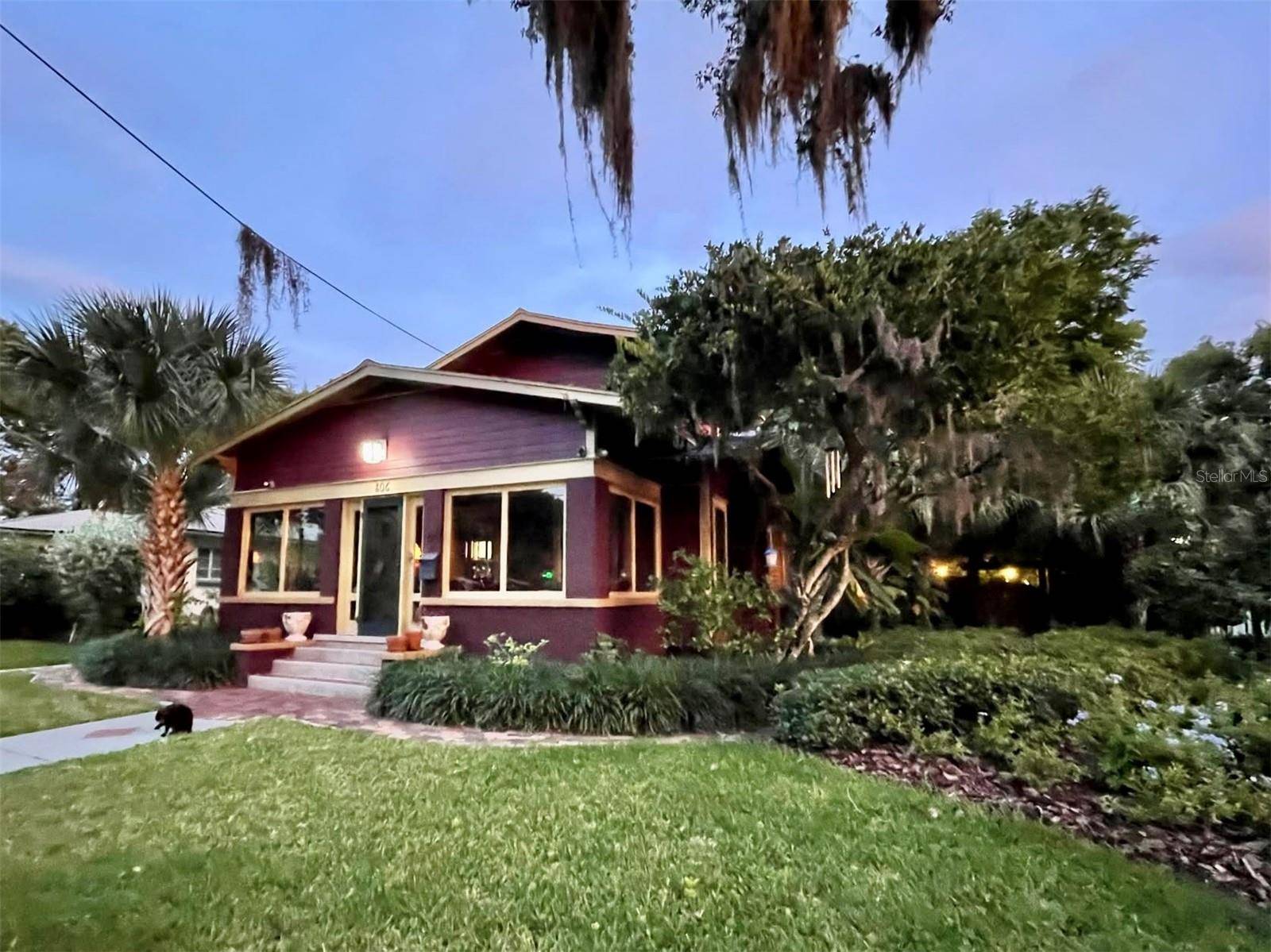 Orlando, FL 32803,806 E AMELIA ST