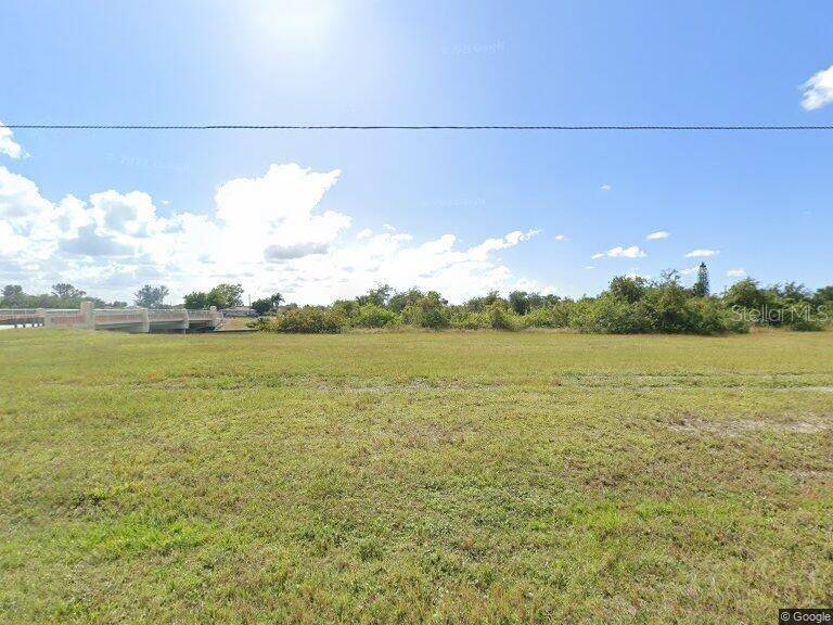 Cape Coral, FL 33909,1408 NE 23RD TER