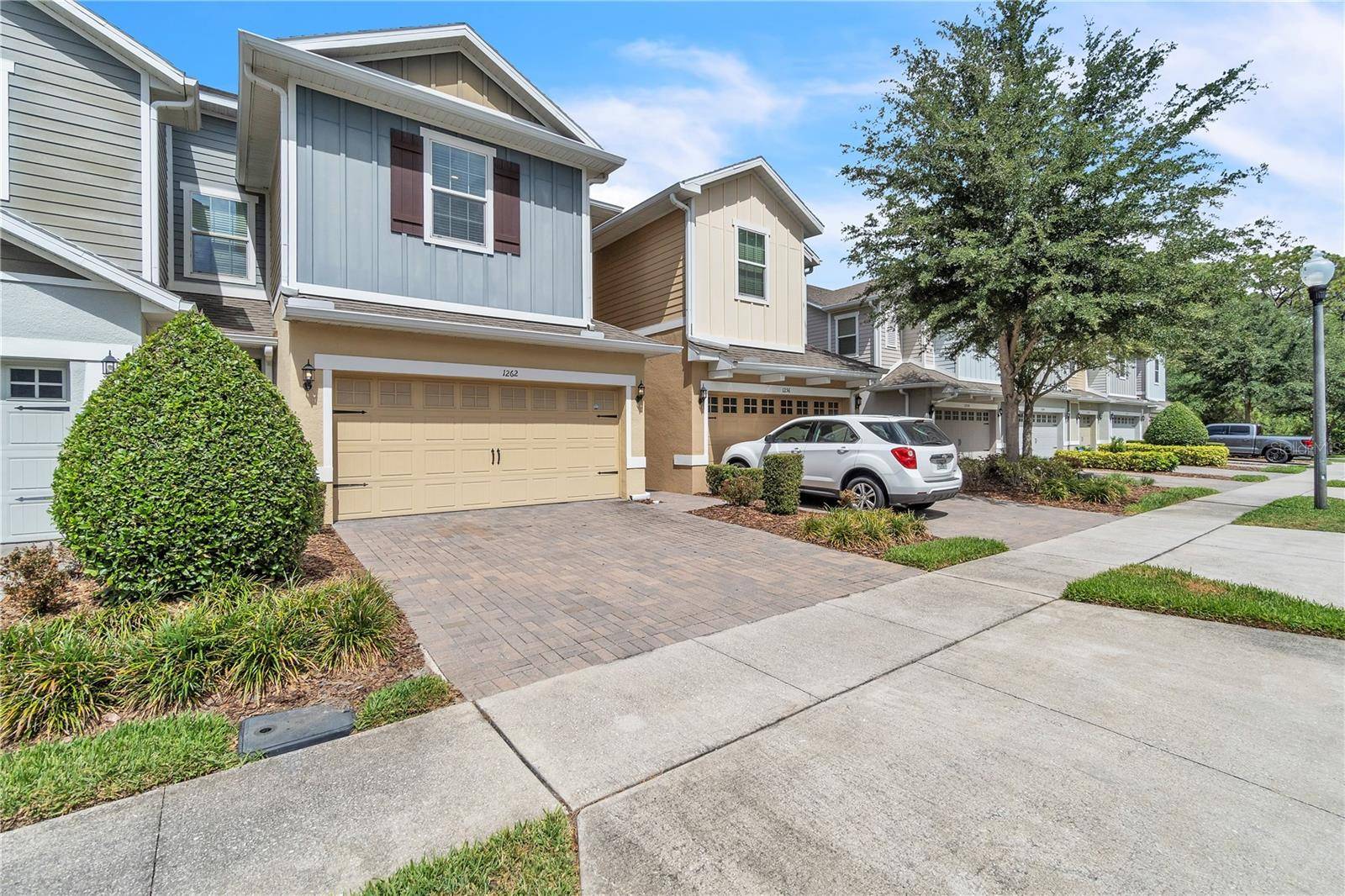 Apopka, FL 32703,1262 E 10TH ST