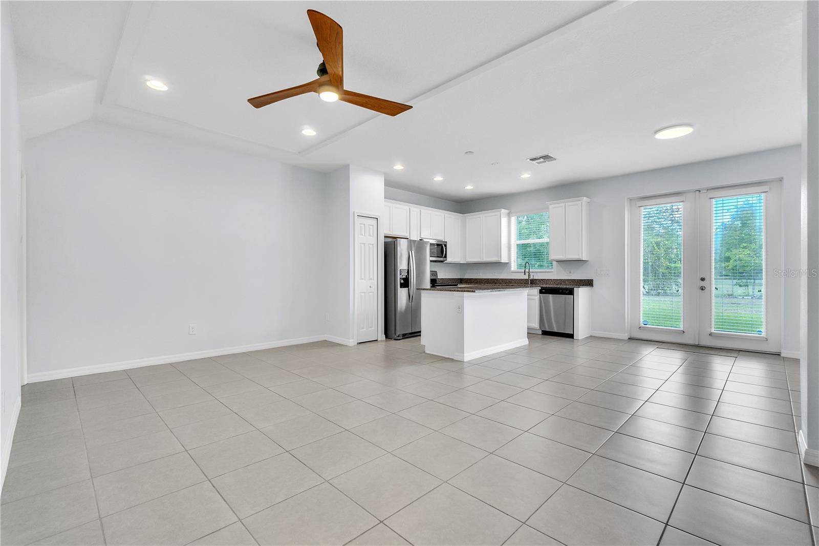 Apopka, FL 32703,1262 E 10TH ST