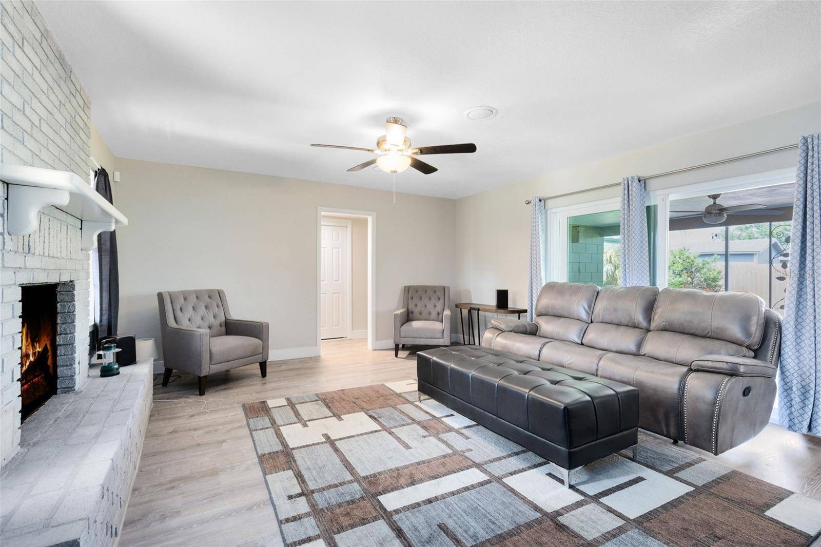 Orlando, FL 32808,2618 GRASSMERE LN