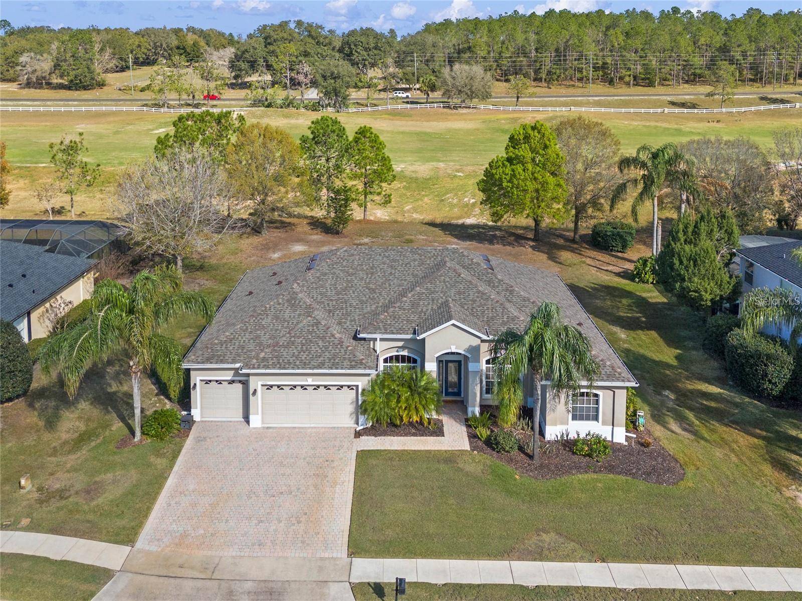 Sorrento, FL 32776,23533 VALDERAMA LN