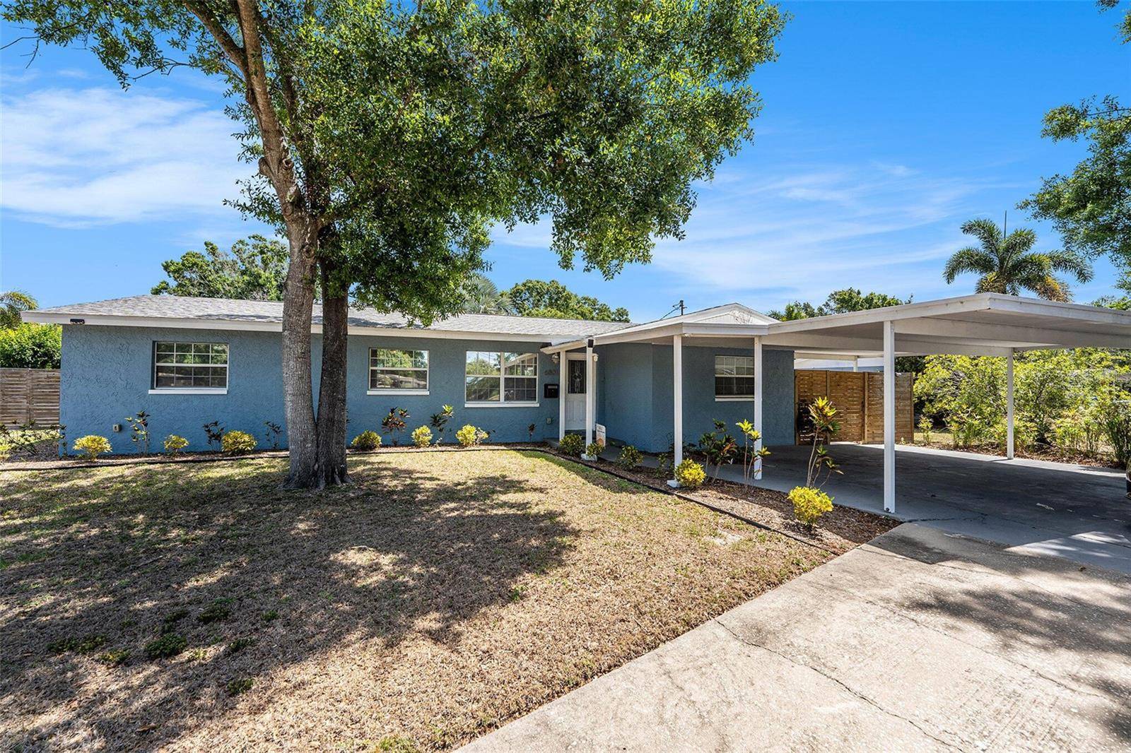 St Petersburg, FL 33702,6801 16TH ST N