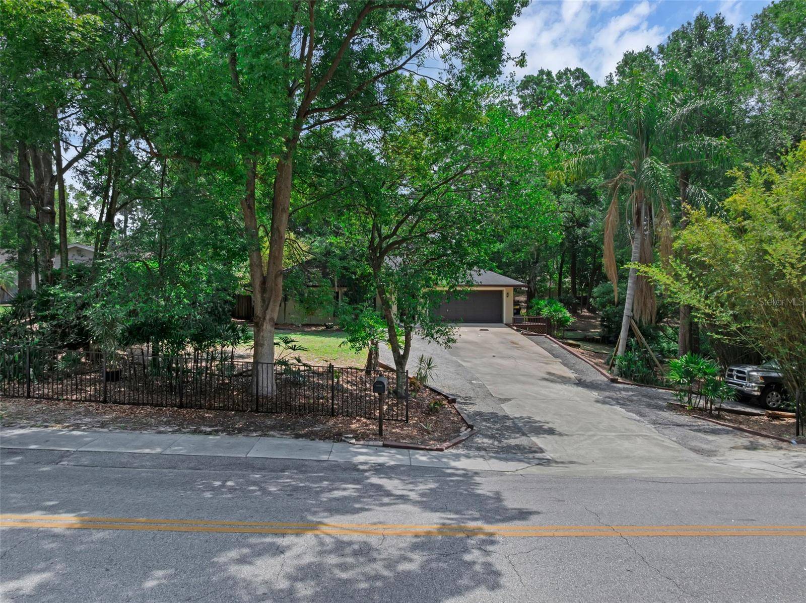 Orange City, FL 32763,670 N SPARKMAN AVE