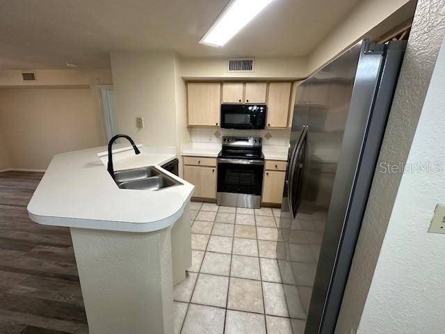 Altamonte Springs, FL 32714,822 CAMARGO WAY #106