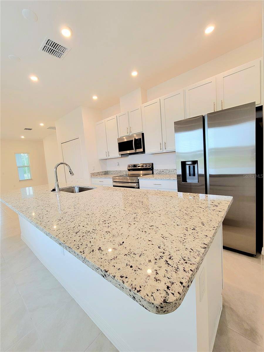 Harmony, FL 34773,3984 SAGEFIELD DR