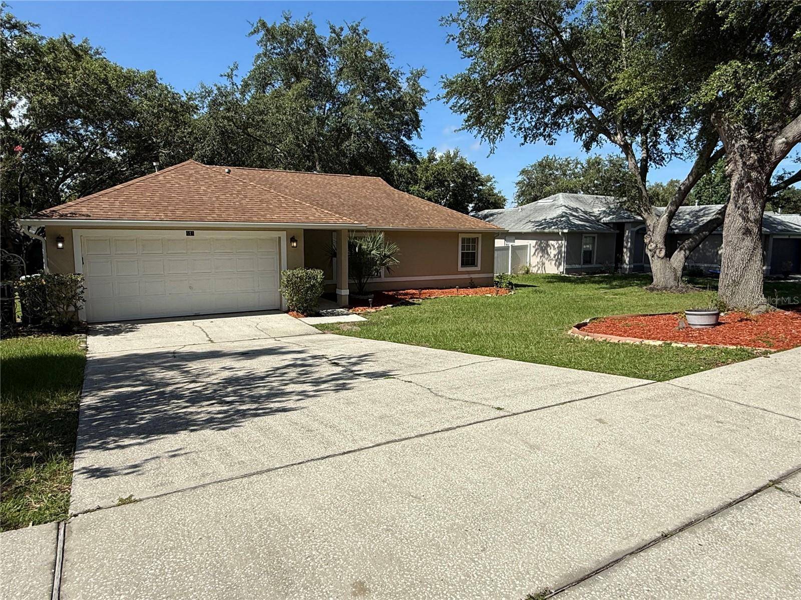 Minneola, FL 34715,618 MEADOW PARK DR
